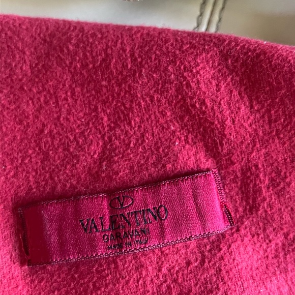 Valentino beige patent bow peep toe platform pumps - Picture 7 of 9